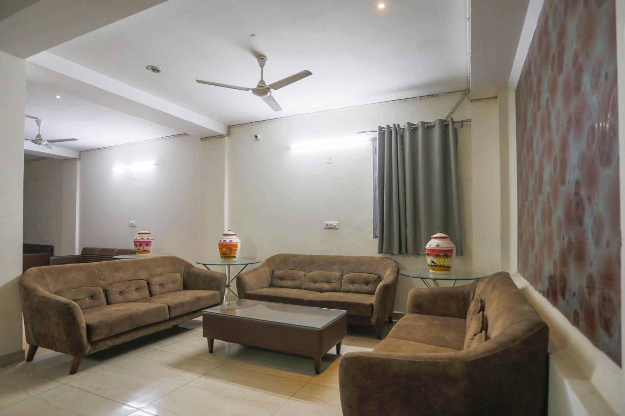 Hotel O Jsb Hotel Faridabad Exterior foto